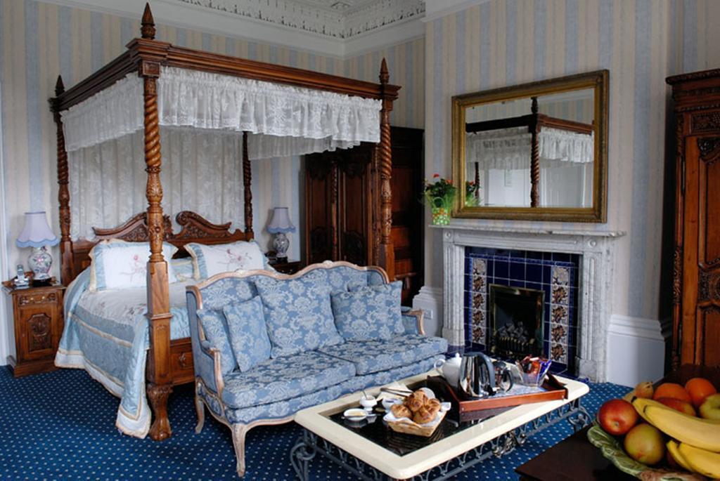 Willoughby House Hotel & Apartments Cheltenham Zimmer foto